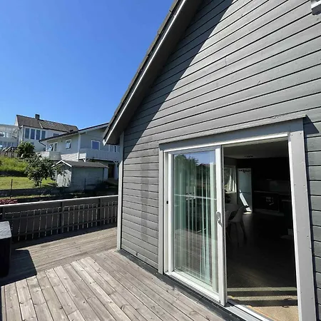 2 Bedrooms - Beautiful Near Centre Stavanger